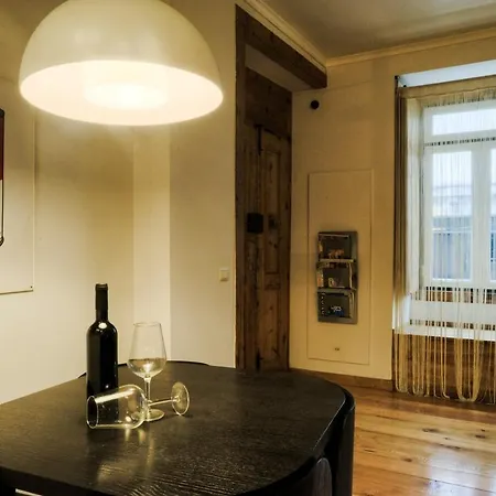 Bmyguest - Bairro Alto Charming 아파트